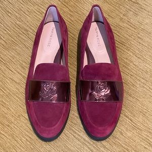Taryn Rose Burgundy Suede Flats sz 8.5
